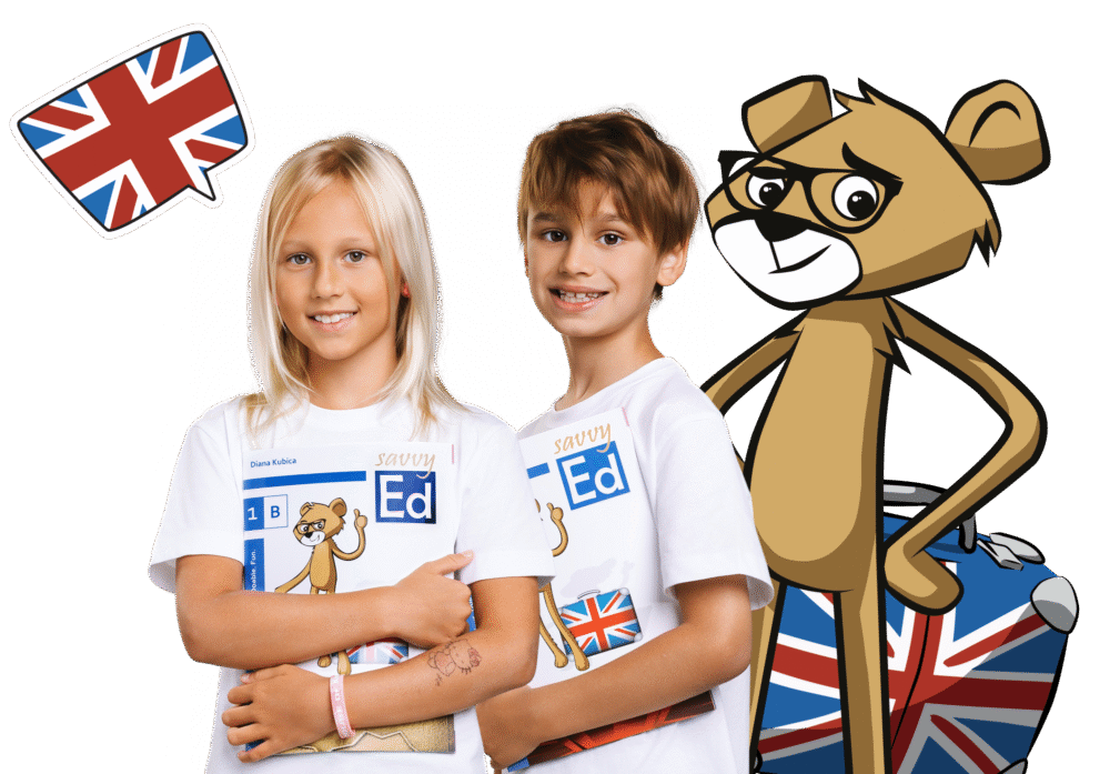 dzieci z misiem Savvy Ed Savvy Ed